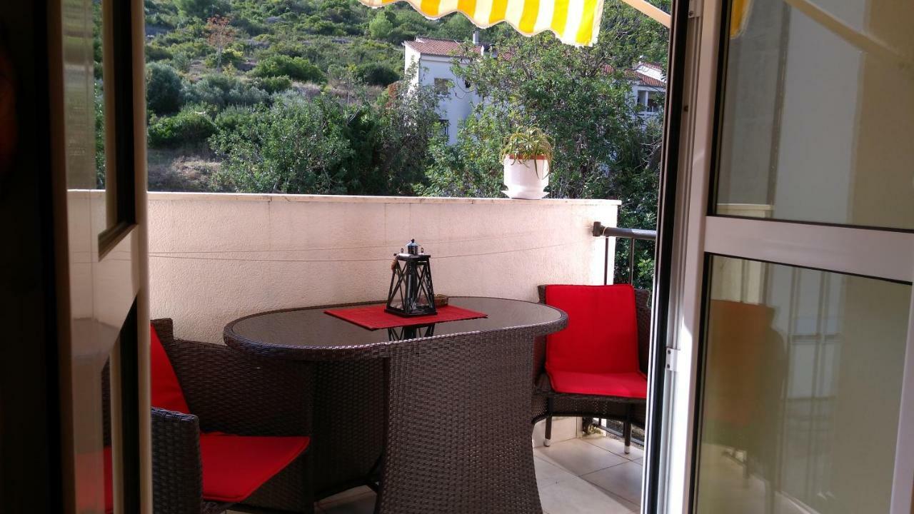 Apartment Tatjana Vis Ngoại thất bức ảnh